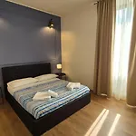 Suite 602