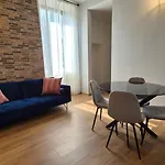 Suite 602